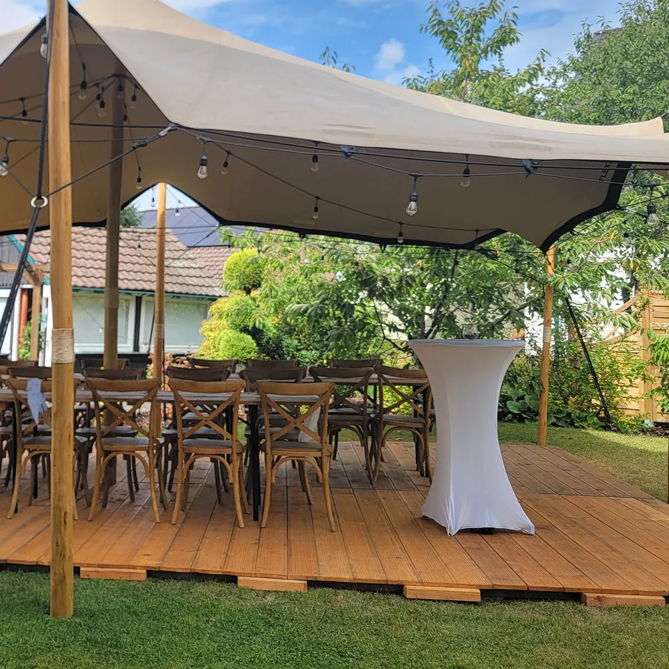 Stretchzelt 4×6 Meter für 15-30 Personen